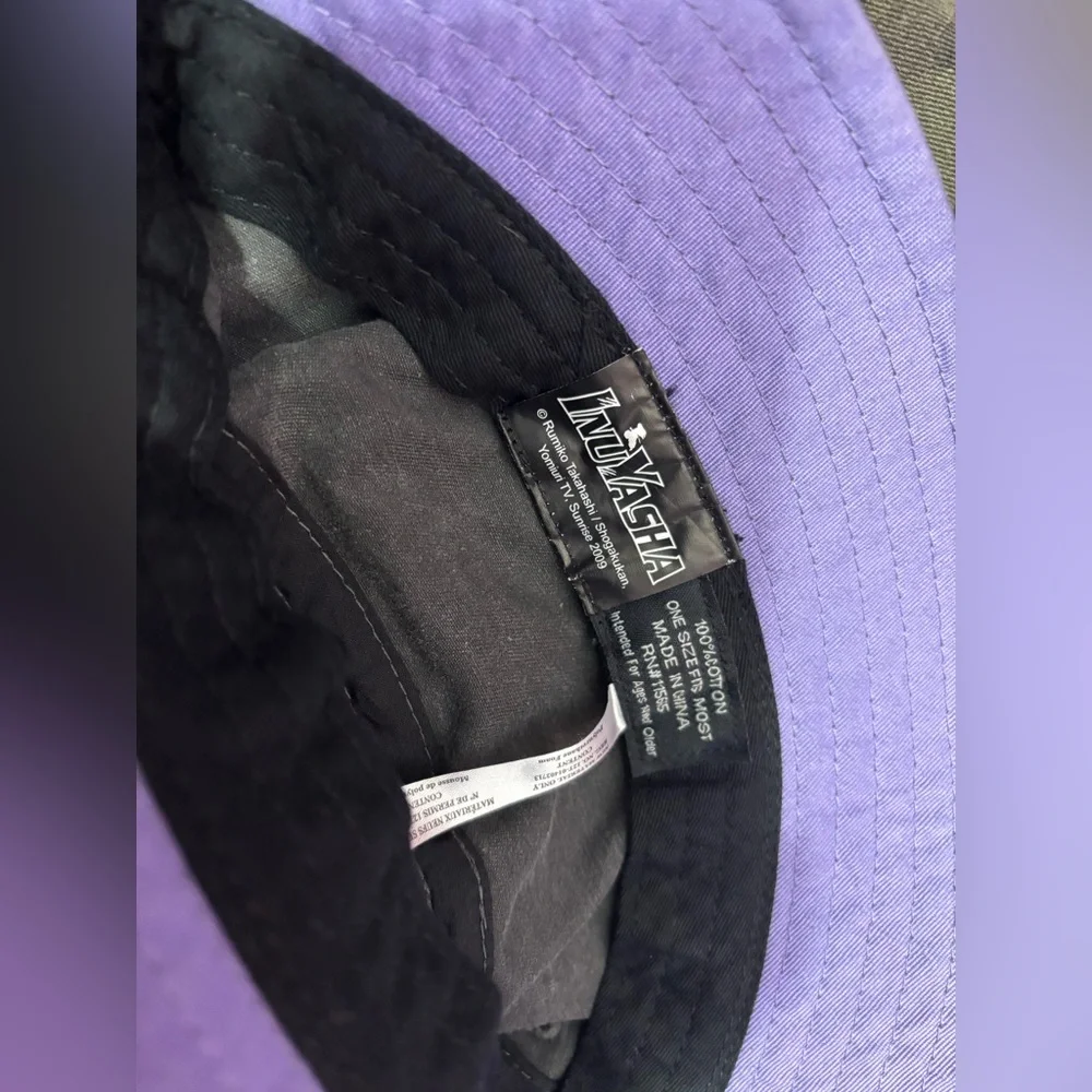 4 Bucket Hats in excellent condition